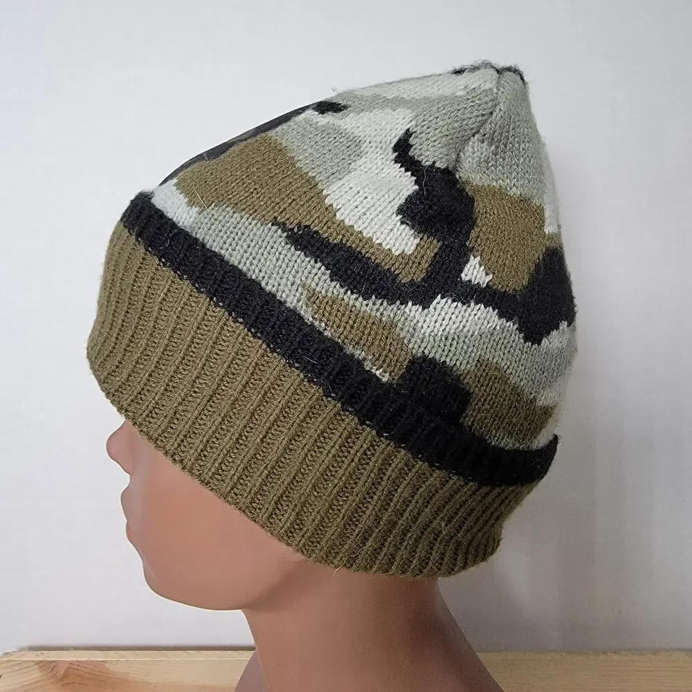 Boys Knit Camo Beanie w/ Black Skull Patch